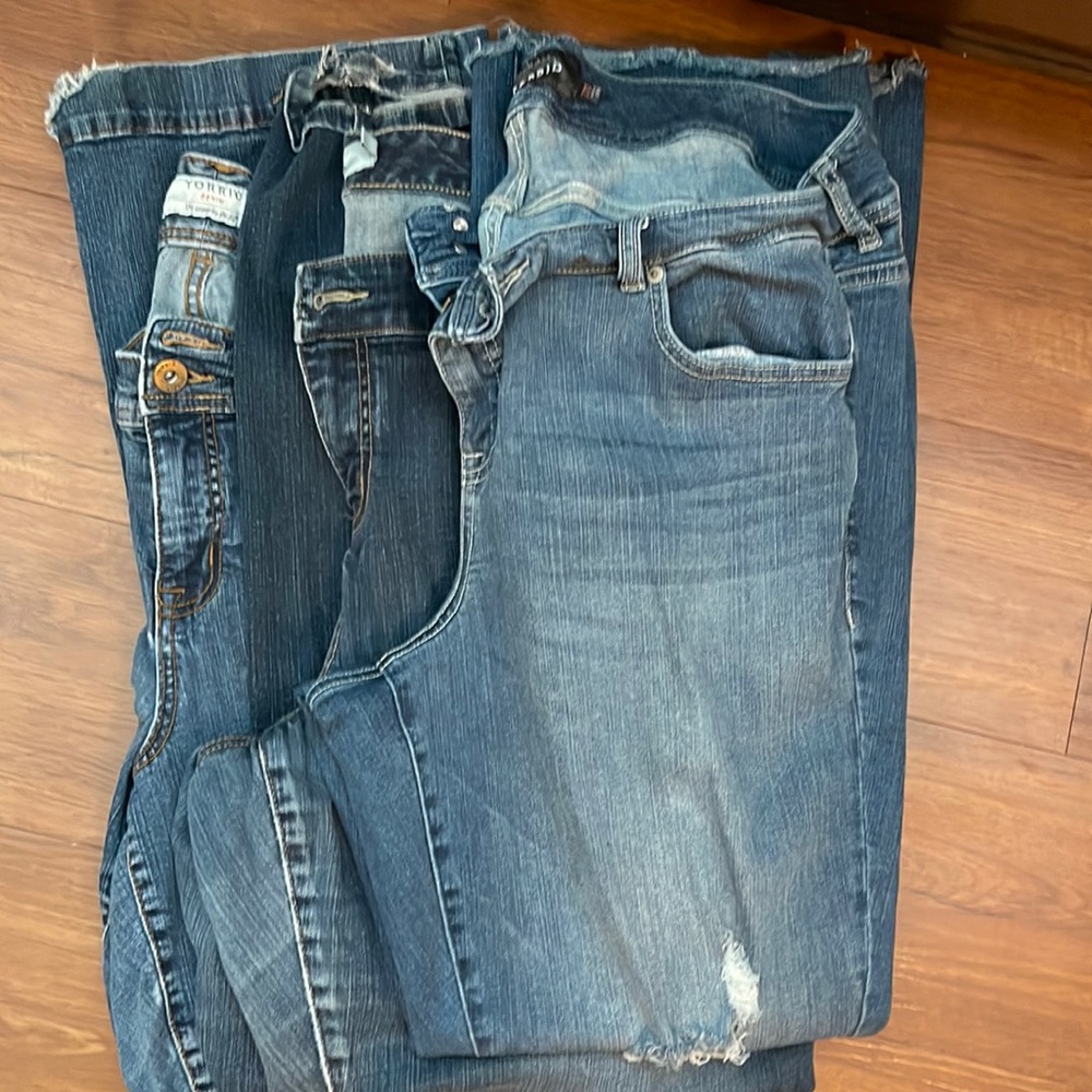3 pairs of Torrid size 22 Jean’s